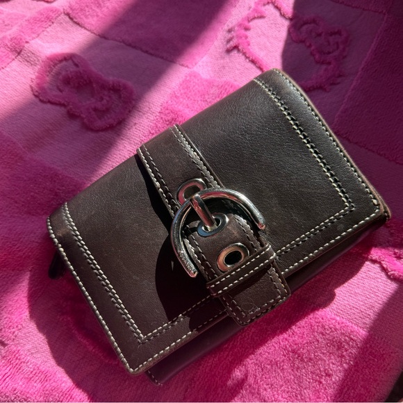 Coach Handbags - Coach chocolate brown wallet